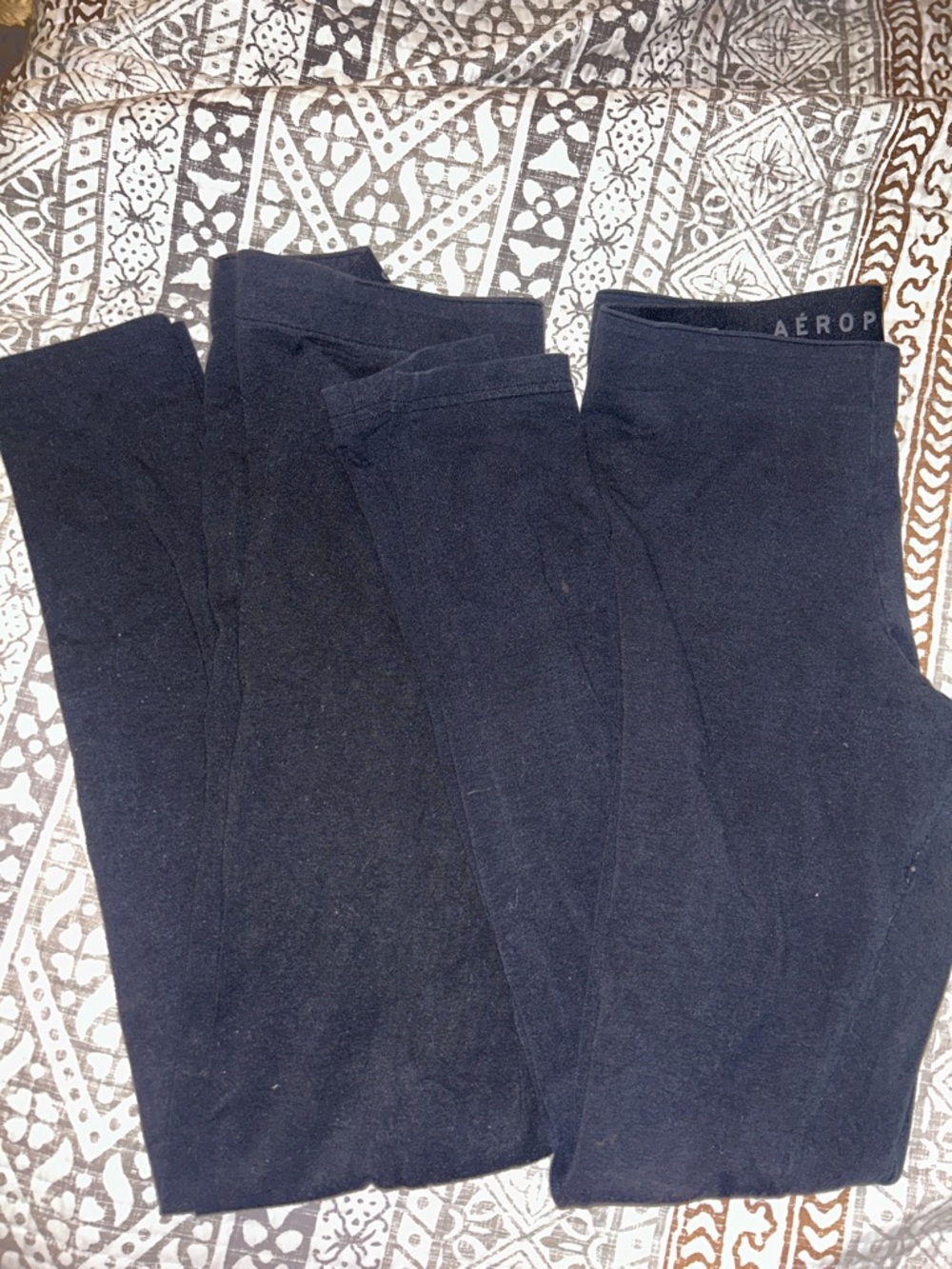 Aeropostale Women’s leggings - Stretch Knit